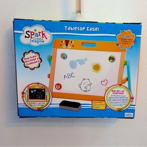 Table Top Easel Chalk/Dry Erase